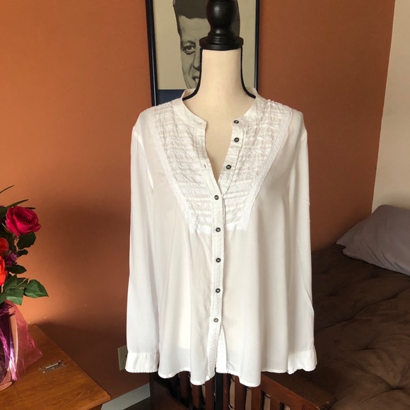 Nine West Tops - NINE WEST VINTAGE AMERICA white boho blouse